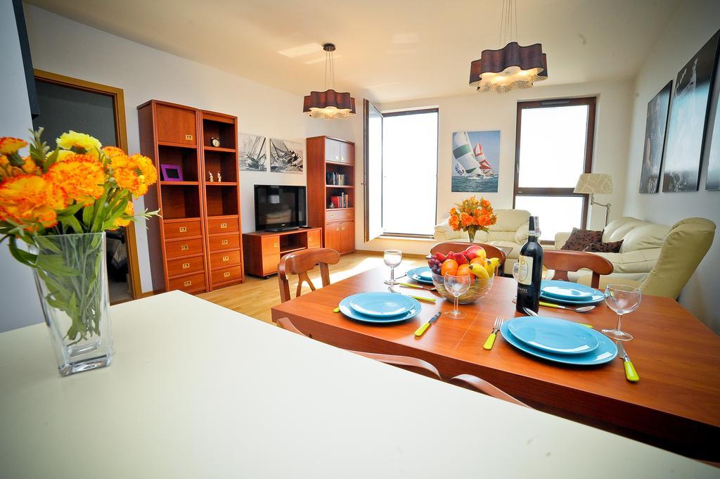 Luxury Rockefeller - Sea Towers Apartment Gdynia